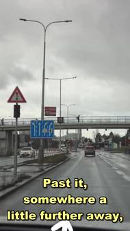 Víte co znamená ten malý semafor se zelenou a blikající žlutou barvou?