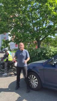 Nezařazujte mezi žáka na motorce a lektora při výcviku. Je to nebezpečné